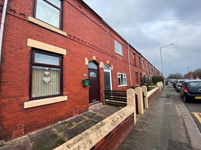 3 Bedroom House To Rent In Leyland Lane, Leyland, PR25