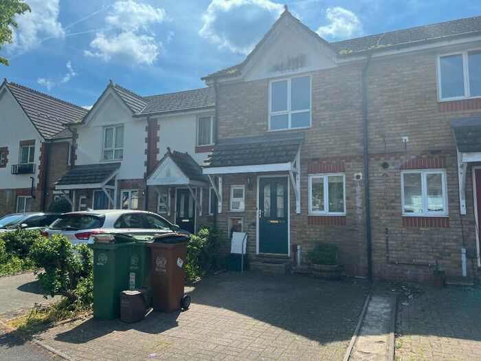 2 Bedroom Terraced House To Rent In Benhill Avenue, Sutton, Surrey, SM1