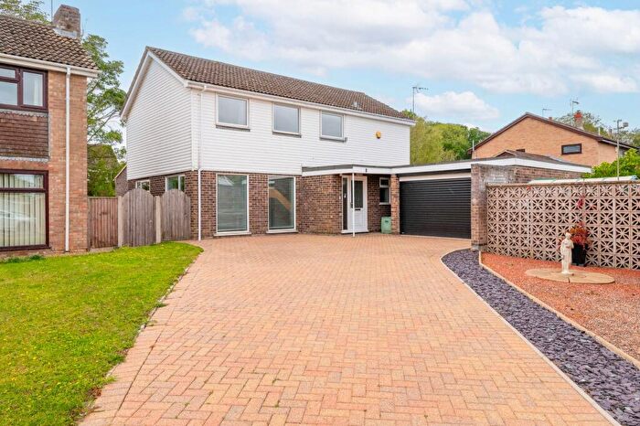 5 Bedroom House For Sale In Fairmile Close, Worlingham, NR34