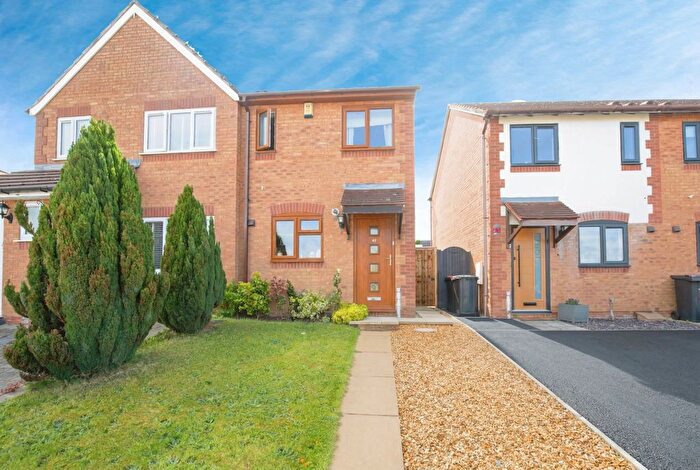 2 Bedroom Semi Detached House For Sale In Foxwood Road, Birchmoor, B78