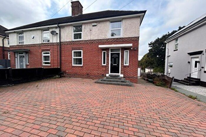 3 Bedroom Property To Rent In Hartley Brook Road, Sheffield, S5