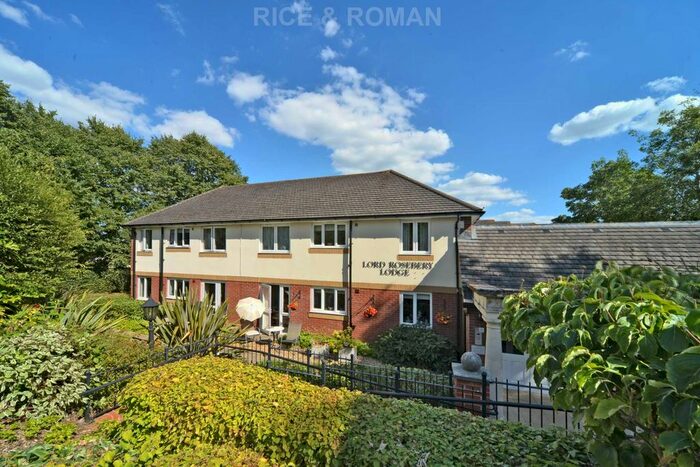 1 Bedroom Flat To Rent In Elm Grove, Epsom, KT18