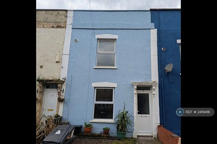 2 Bedroom Terraced House To Rent In Lyppiatt Road, Bristol, BS5