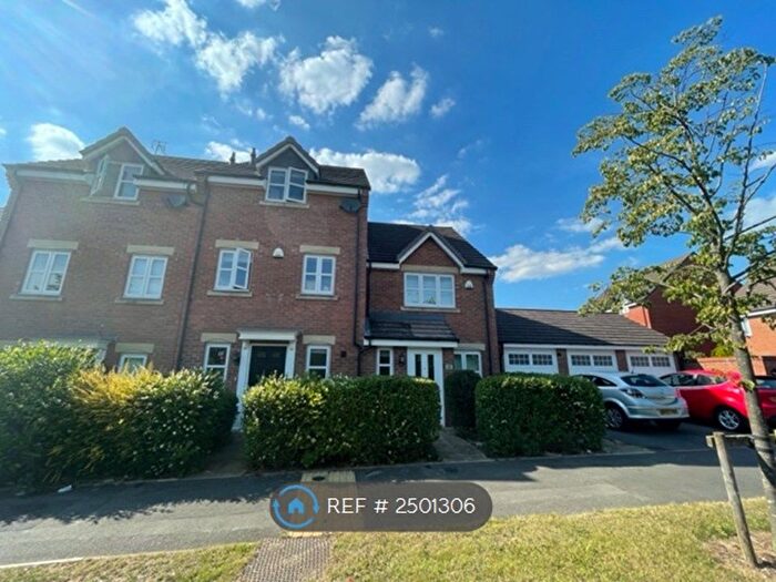 4 Bedroom Terraced House To Rent In Humber Road, Coventry, CV3