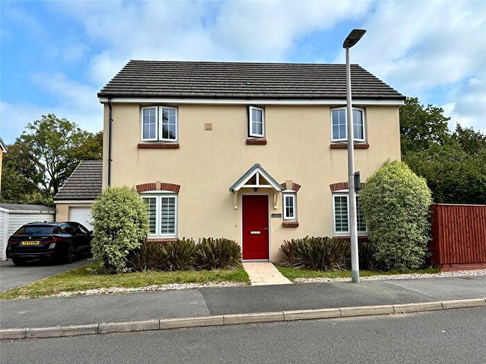 4 Bedroom Detached House For Sale In Gatehouse View, Pembroke, Pembrokeshire, SA71