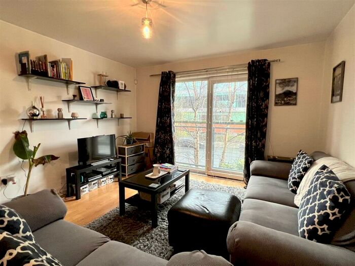 2 Bedroom Apartment To Rent In The Boulevard, West Didsbury, Manchester, M20