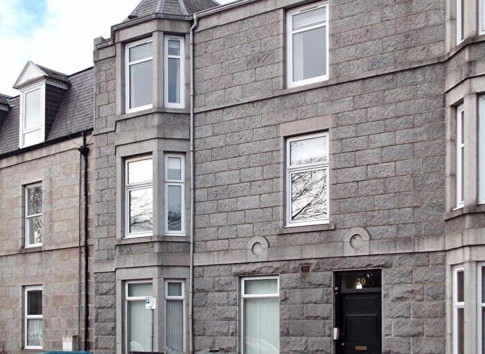 2 Bedroom Flat For Sale In Flat F, Whitehall Place, Aberdeen, AB25