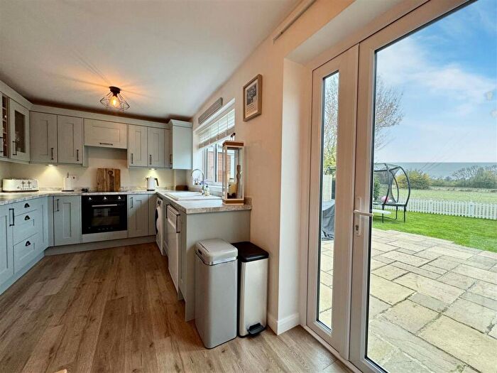 3 Bedroom Semi-Detached House For Sale In Woodward Avenue, Bacton, IP14