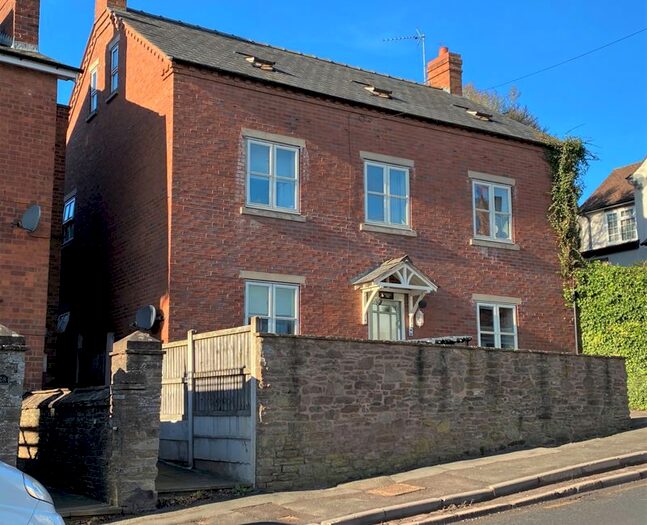 3 Bedroom Flat To Rent In Sherford Street, Bromyard, HR7