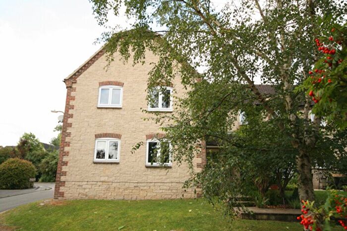 2 Bedroom Apartment To Rent In Kelham Hall Drive Wheatley Oxford, OX33