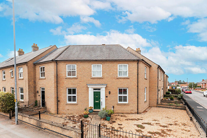 1 Bedroom Maisonette For Sale In Cherry Hinton, Cambridge, CB1