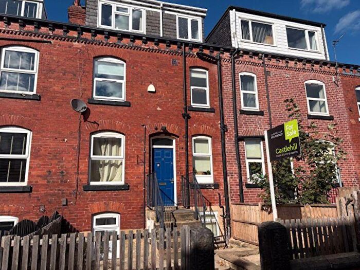 3 Bedroom Terraced House For Sale In Granby Terrace, Leeds, LS6