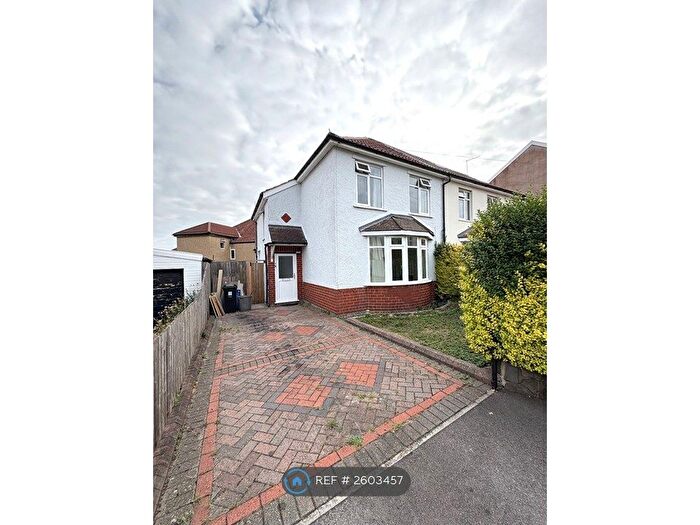 3 Bedroom End Of Terrace House To Rent In Morley Road, Staple Hill, Bristol, BS16