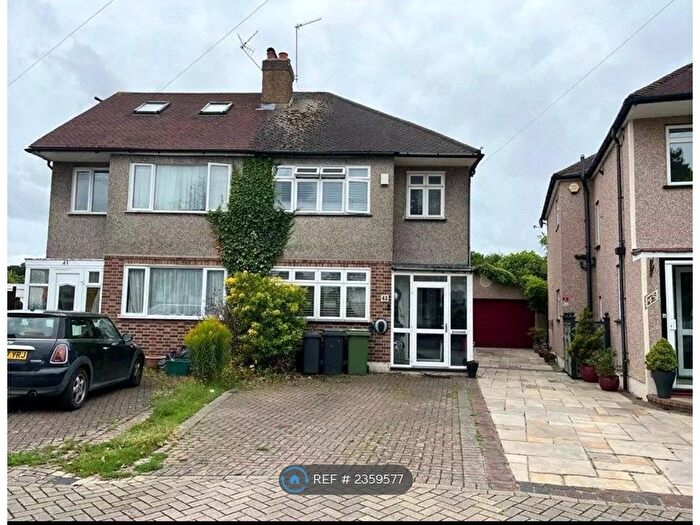 3 Bedroom Semi-Detached House To Rent In Constance Crescent, Bromley Kent., BR2