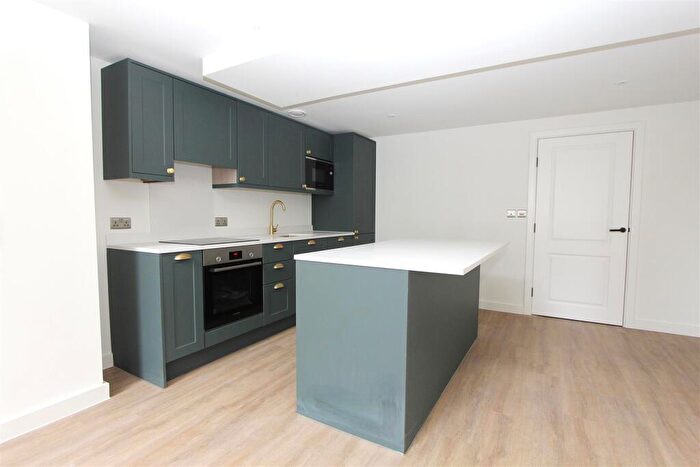 2 Bedroom Apartment To Rent In Great George Street, Leeds, LS1