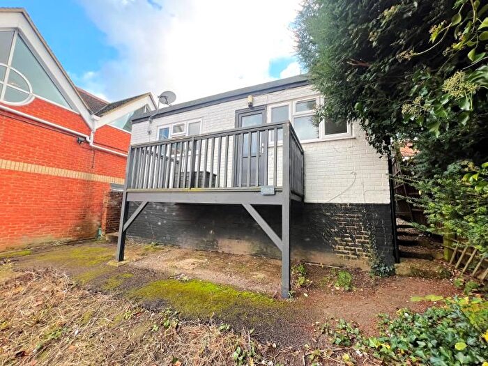 1 Bedroom Flat To Rent In Epsom Road, Guildford, GU1