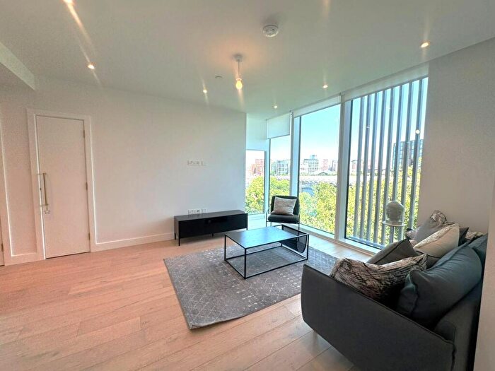 1 Bedroom Flat For Sale In Grand Central Apartments, Brill Place, Camden, London, NW1 - Photo 3