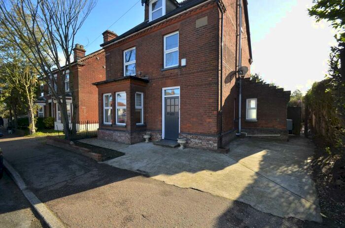 4 Bedroom Detached House To Rent In Norwich Road, Wymondham, NR18