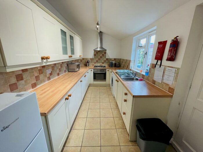 4 Bedroom House To Rent In High Street, Boston, PE21