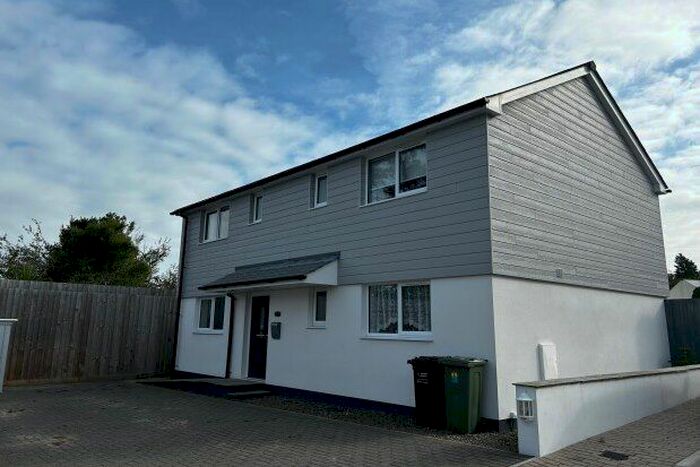 4 Bedroom Property To Rent In Rosevear Meadows, St. Austell, PL26