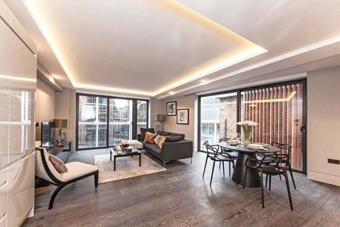 2 Bedroom Flat For Sale In Roger Street, Bloomsbury, WC1N