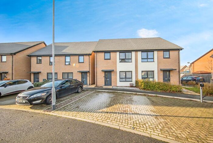 3 Bedroom Semi Detached House For Sale In Mimas Way, Ipswich, Suffolk, IP1