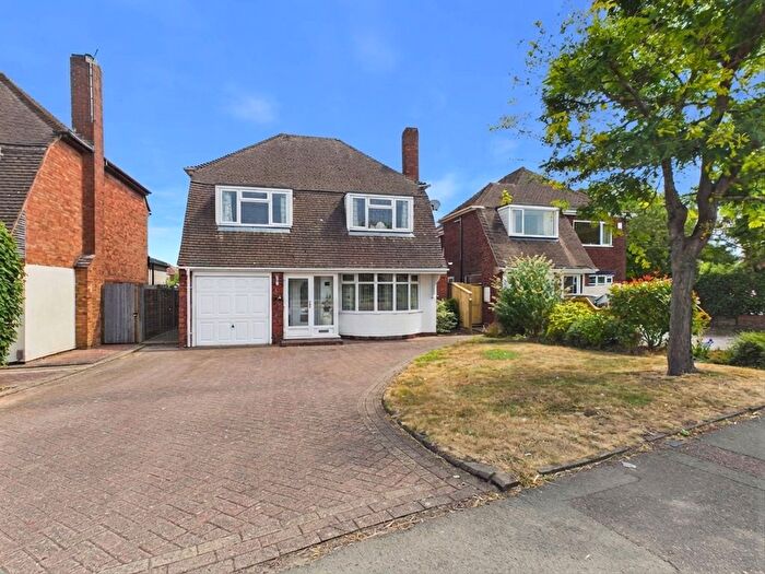 4 Bedroom Detached House For Sale In Comberford Road, Tamworth, B79