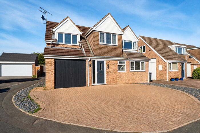 5 Bedroom Detached House For Sale In Pittsfield, Cricklade, SN6