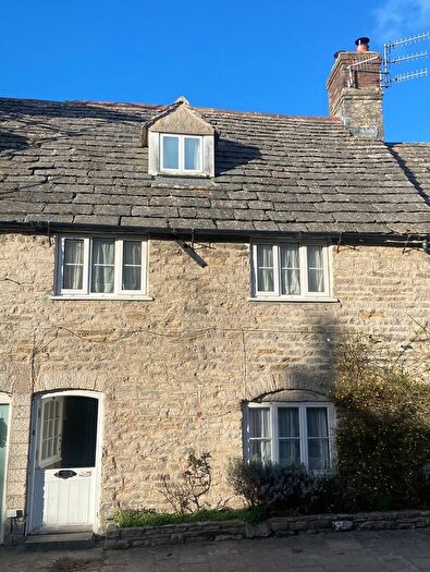 2 Bedroom Cottage To Rent In West Street, Wareham, BH20