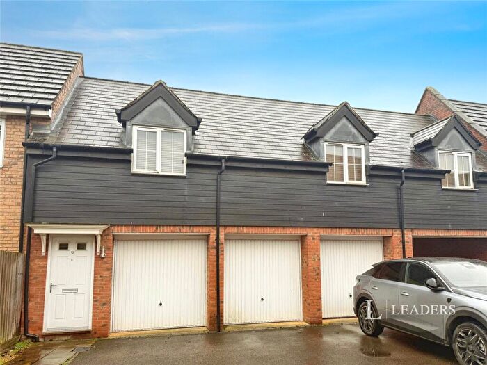 2 Bedroom Flat To Rent In Brock Crescent, PE10