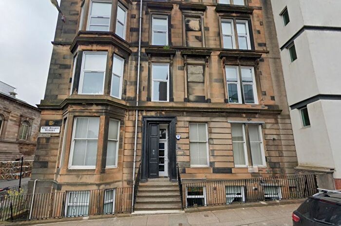 1 Bedroom Studio To Rent In West Regent Street, City Centre, Glasgow, G2