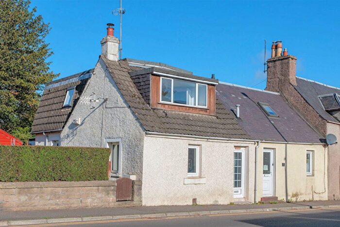 3 Bedroom End Terrace House For Sale In Gallowhill, Crieff, PH7