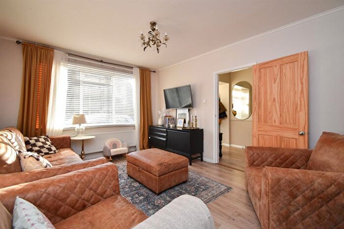 3 Bedroom Semi Detached House For Sale In Paynton Road, St. Leonards-On-Sea, TN37