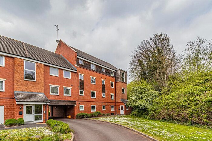 2 Bedroom Apartment To Rent In Celsus Grove, Swindon, Wiltshire, SN1