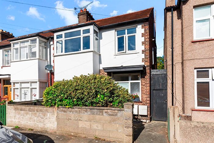 2 Bedroom Flat For Sale In Courtney Road, Colliers Wood, SW19