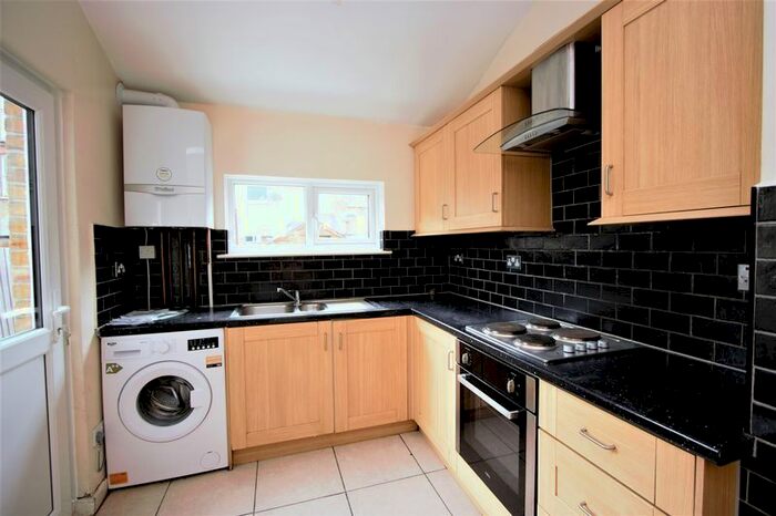 4 Bedroom Property To Rent In Russell Avenue, London, N22