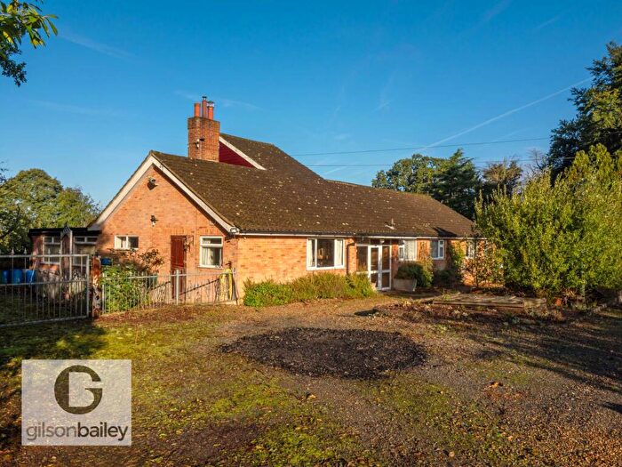 5 Bedroom Detached Bungalow For Sale In Church Road, Postwick, NR13