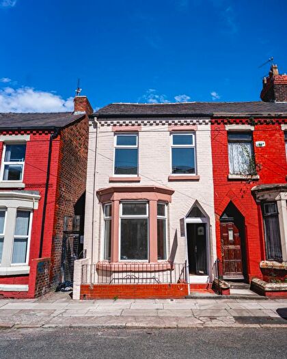 4 Bedroom Terraced House To Rent In Halsbury Road, Liverpool, L6