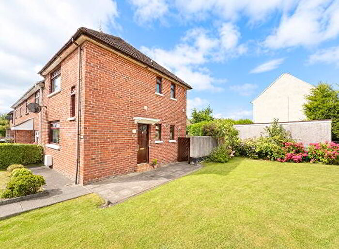 2 Bedroom End Of Terrace House For Sale In Sunnylands Avenue, Carrickfergus, BT38