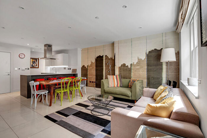 3 Bedroom Terraced House To Rent In Rampart Street, London, E1