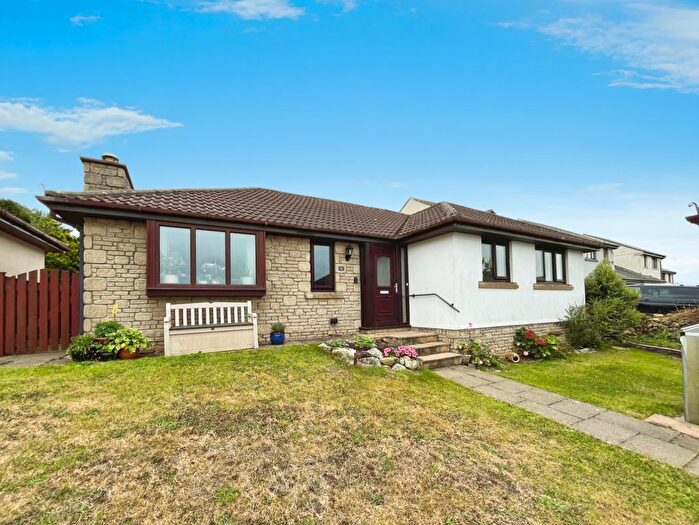 3 Bedroom Detached Bungalow For Sale In Bungalow In Village Location, Goldsithney, TR20