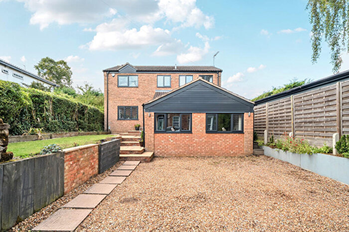 4 Bedroom Detached House For Sale In High Street, Northampton, NN7