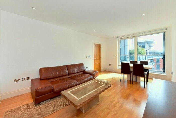 2 Bedroom Flat To Rent In Imperial Wharf, Fulham, SW6