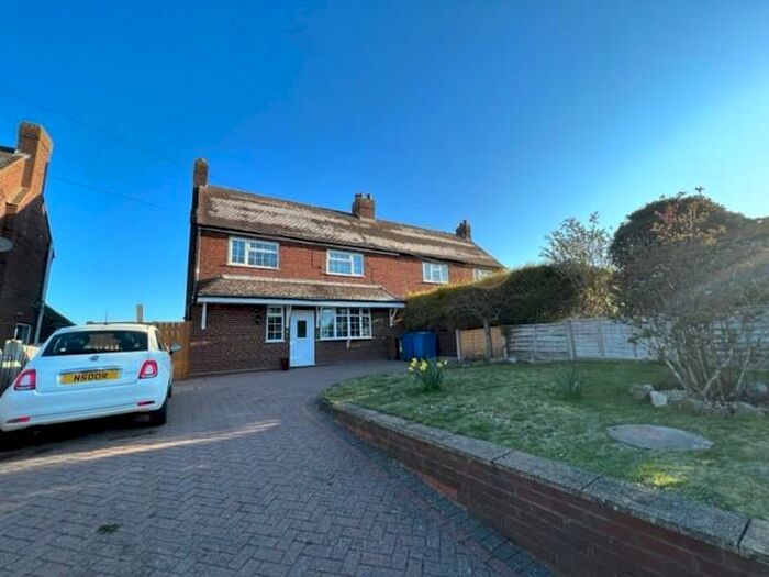 4 Bedroom Semi-Detached House To Rent In Main Street, Clifton Campville, B79