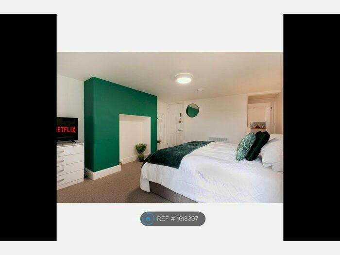 1 Bedroom Flat To Rent In Monks Road, Lincoln, LN2