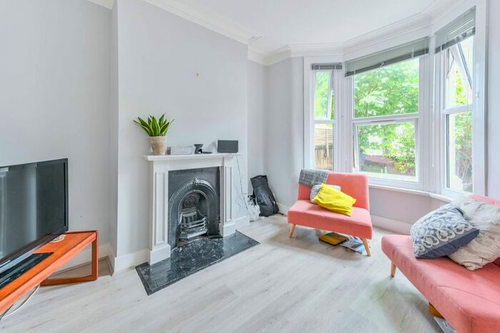 3 Bedroom Terraced House To Rent In Malta Road, Leyton, London, E10