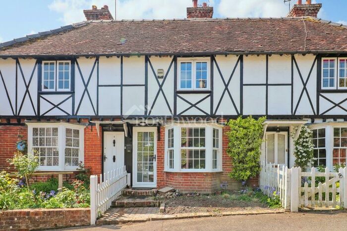 3 Bedroom Terraced House To Rent In The Street, Chilham, CT4