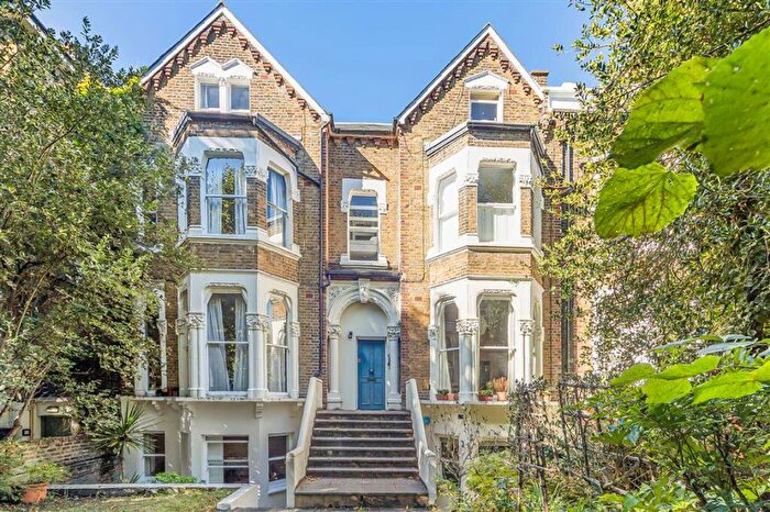 1 Bedroom Flat For Sale In Wickham Road, Brockley, SE4