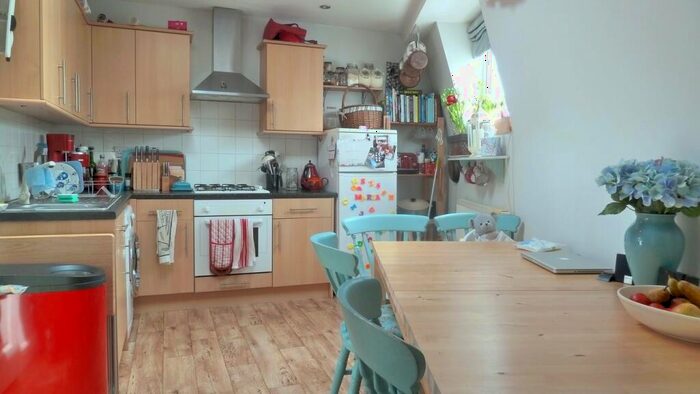 2 Bedroom Apartment To Rent In Battersea High Street, Battersea, SW11