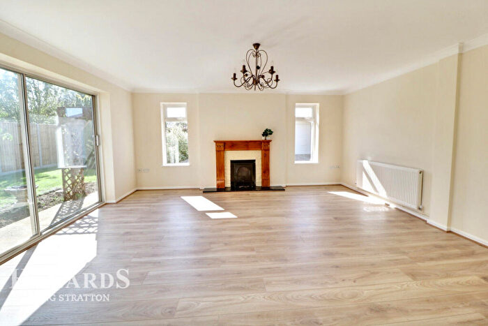 3 Bedroom Bungalow For Sale In Sneath Road, Aslacton, NR15